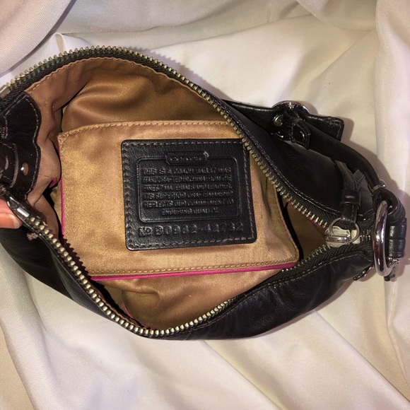 Coach Small hobo bag - Picture 6 of 8